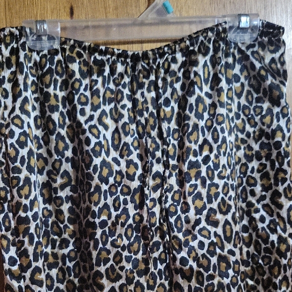 Leopard Print Pants - Picture 3 of 5